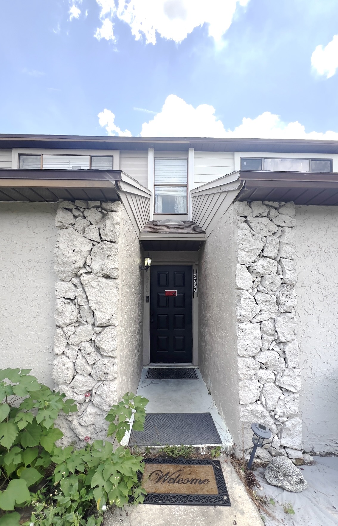 2727 Tally Ho Avenue - 1